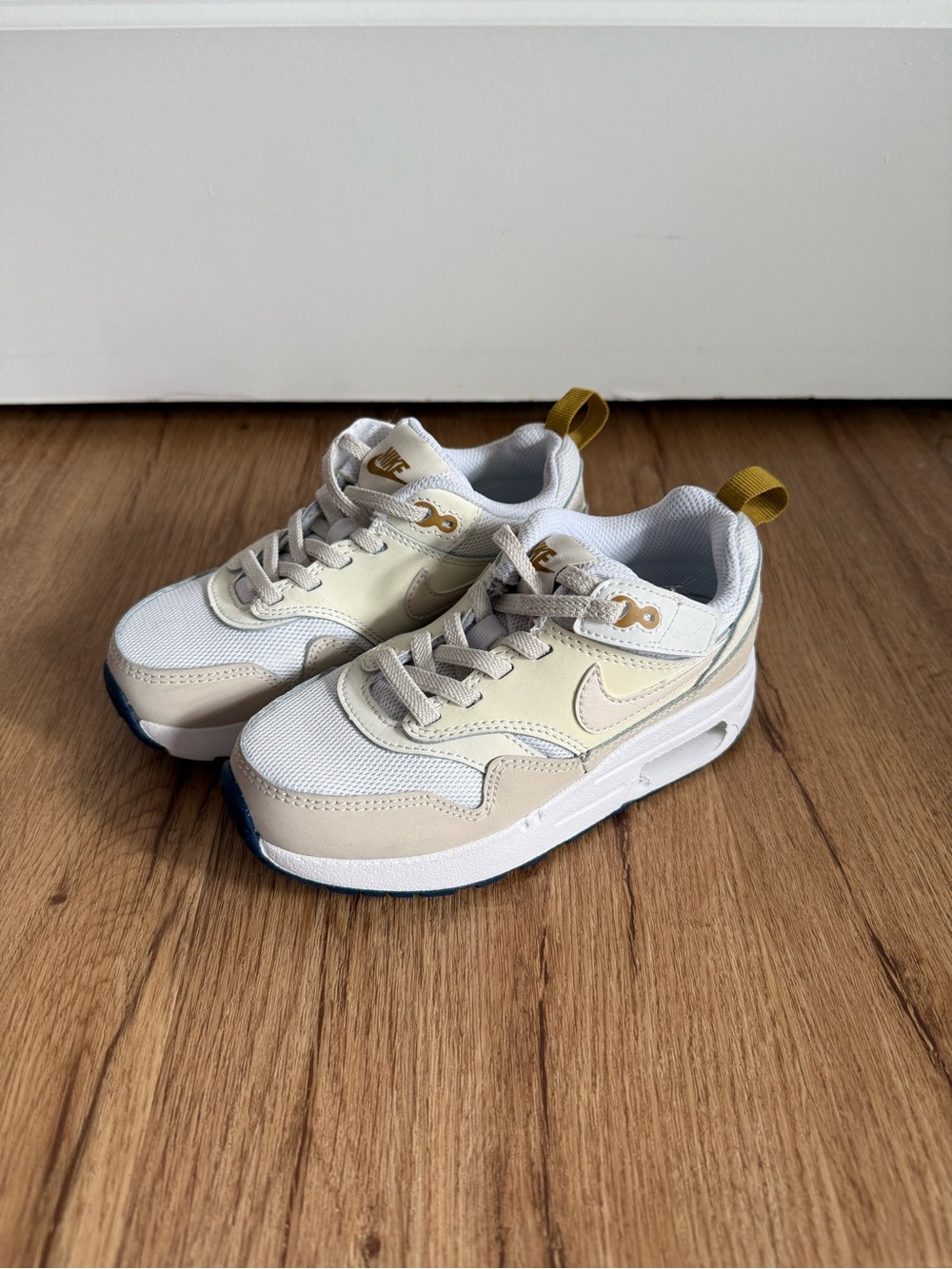 NIKE • size 11c • Kid’s Air Max 1 EasyOn White Bronzine Navy Orewood Brown - Picture 2 of 5